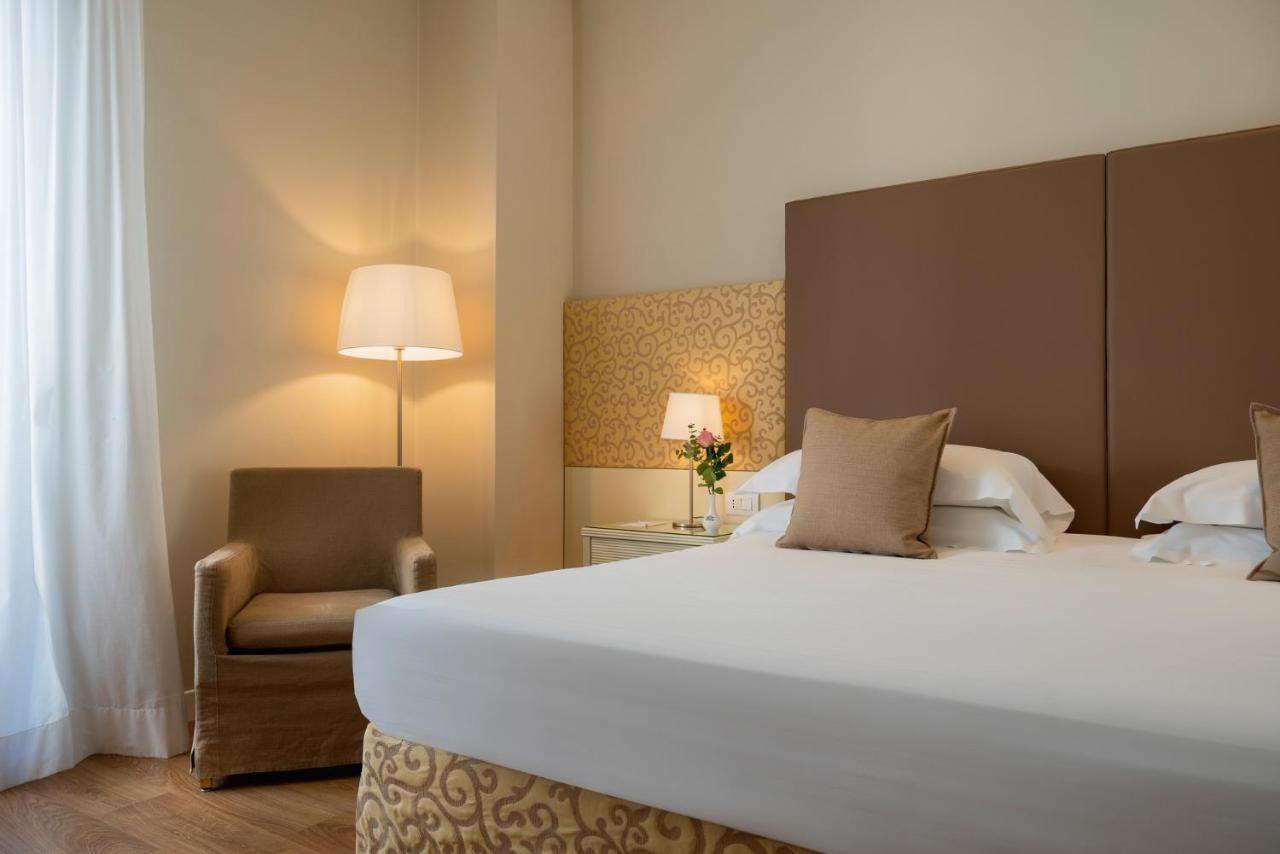National Hotel Rimini Ngoại thất bức ảnh