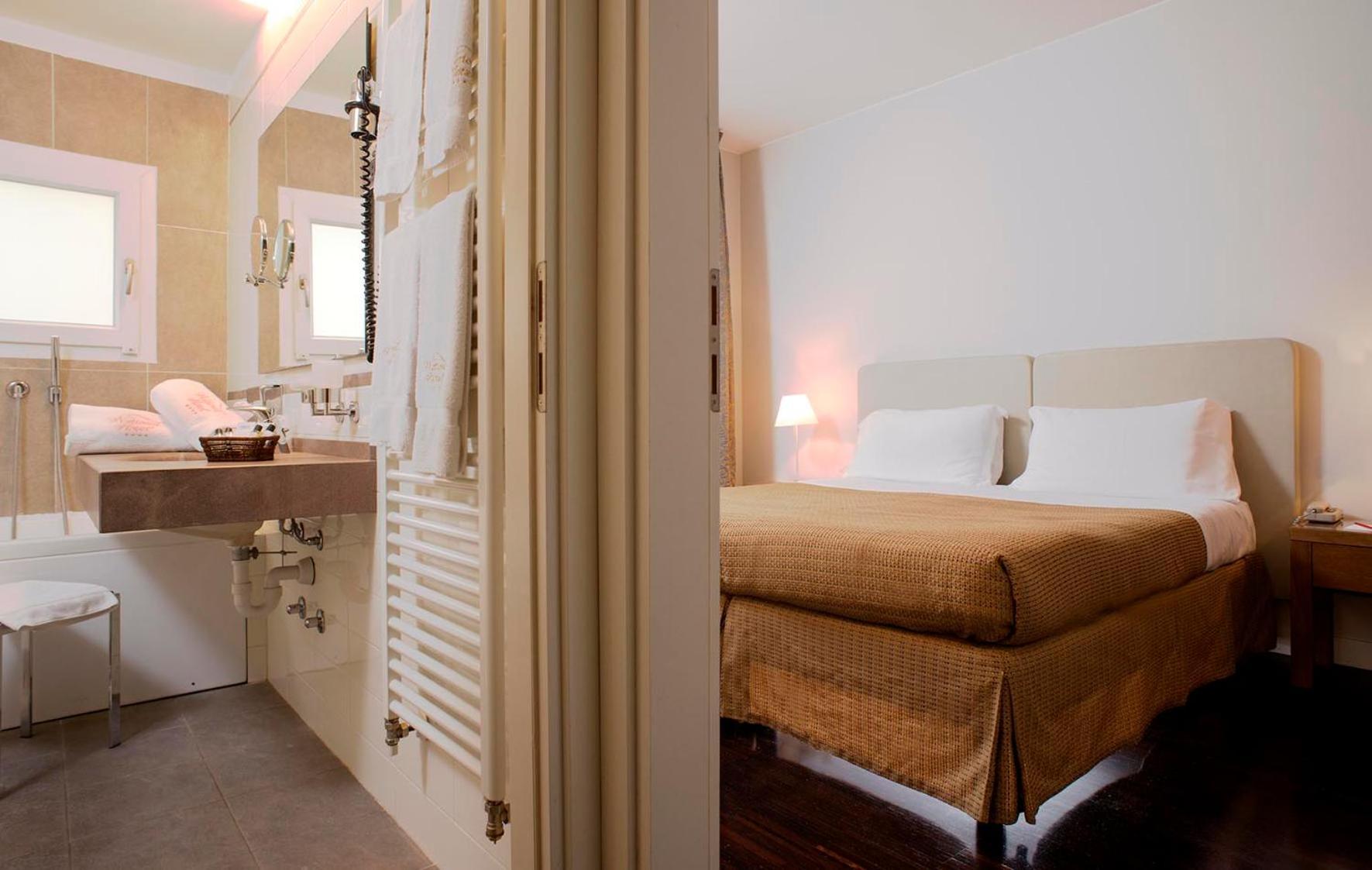 National Hotel Rimini Ngoại thất bức ảnh