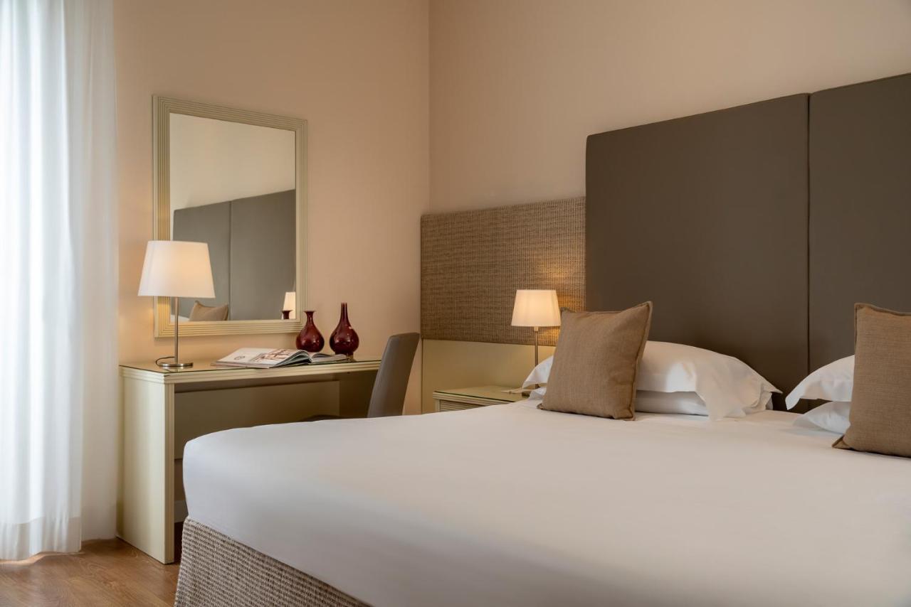 National Hotel Rimini Ngoại thất bức ảnh