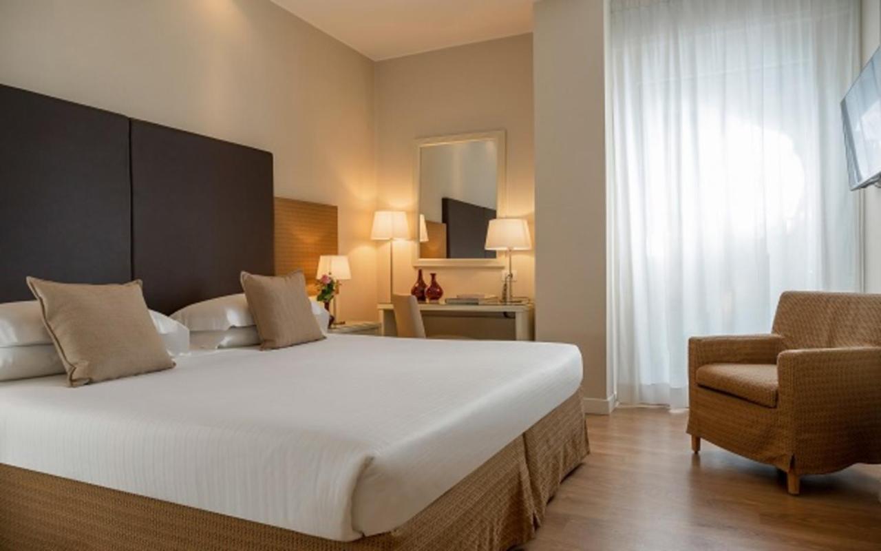 National Hotel Rimini Ngoại thất bức ảnh